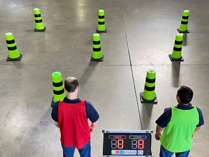 Battle-Light-Cones-2