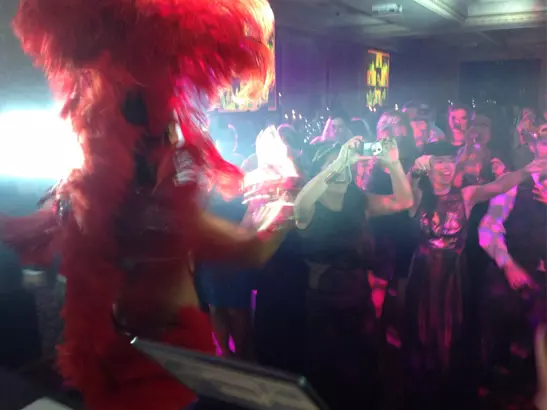 hiya-entertainment-14